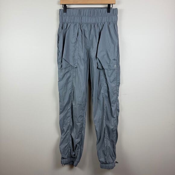 Fabletics Jogger Women's Medium Gray Ultra High-Waisted Piped Athleisure Active - Picture 1 of 9